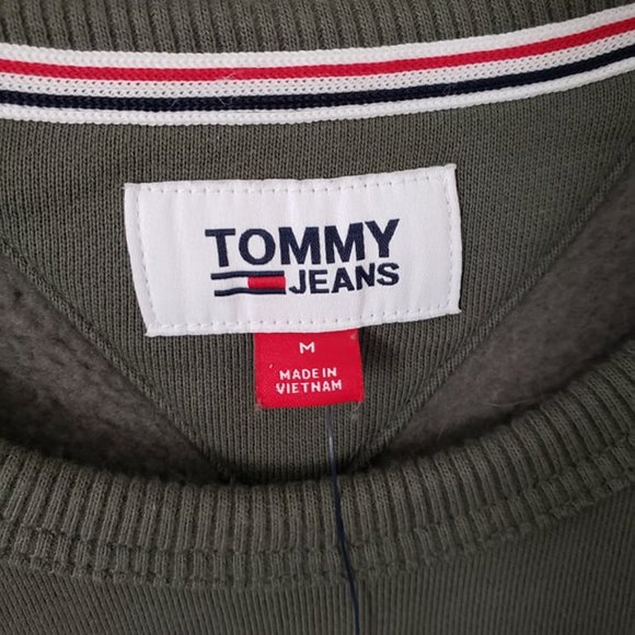 Tommy Hilfiger Men's Jeans Logo Crewneck Sweatshirt  - Green/Thyme - Picture 3 of 4